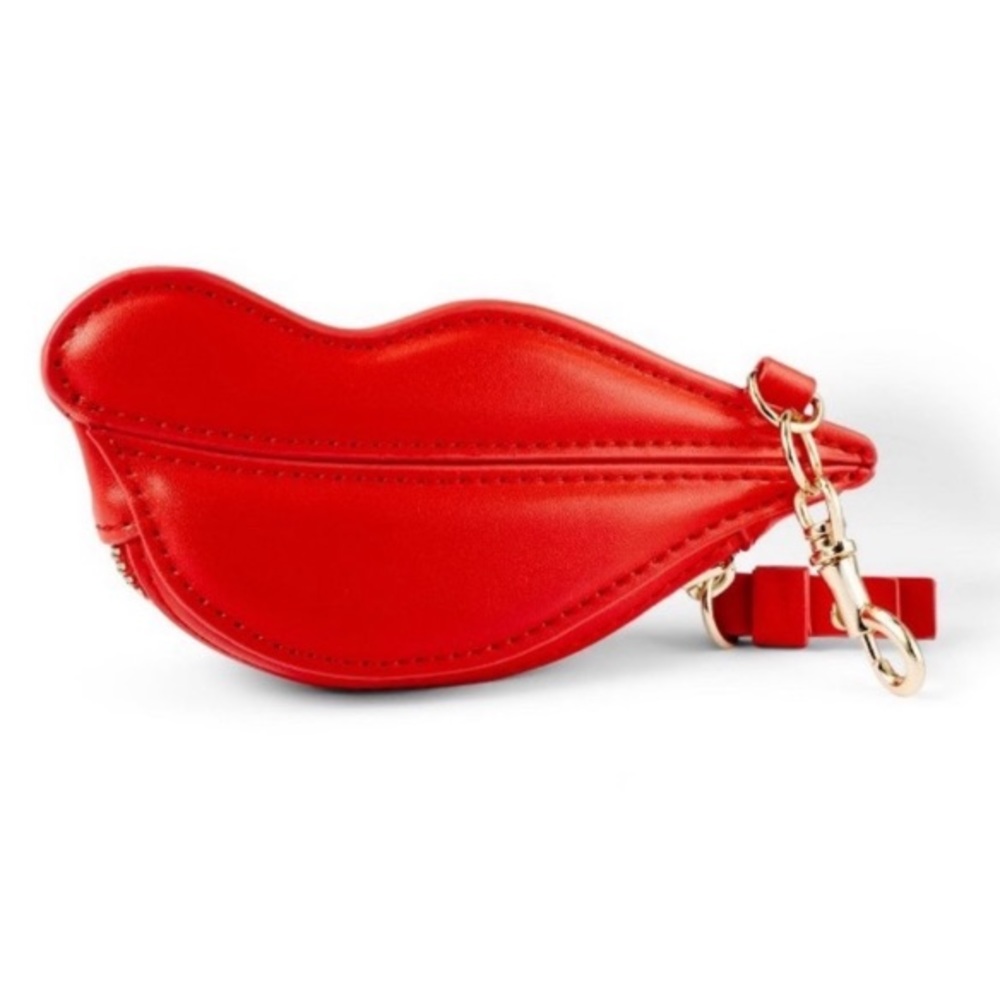 NWT Red Lips Coin Jewelry Pouch DVF Diane Von Furstnberg